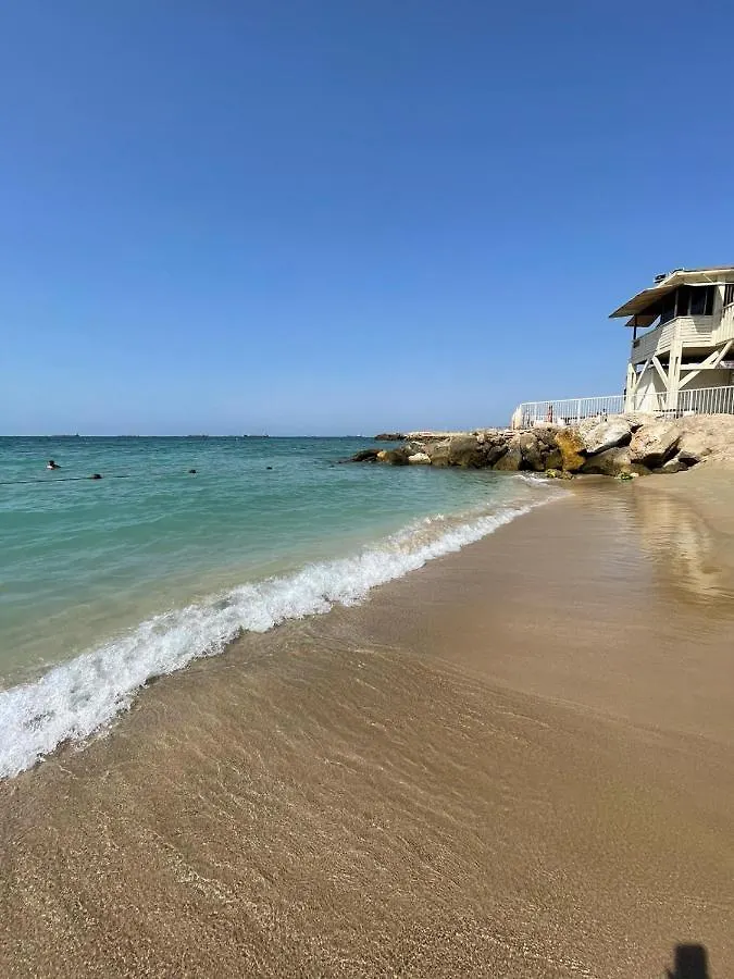 Nes Apartments Hajfa Izrael